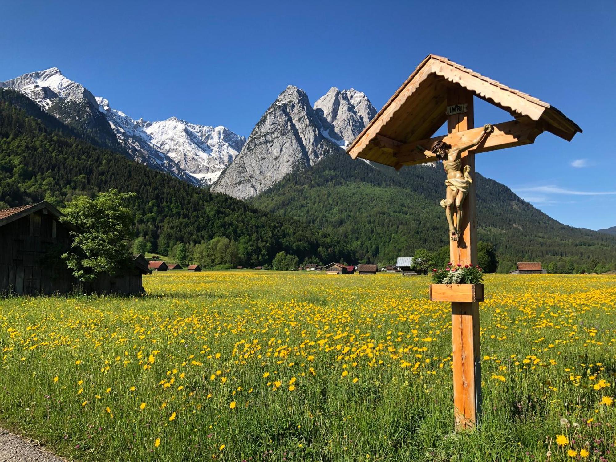Regina Lägenhet Garmisch-Partenkirchen Exteriör bild